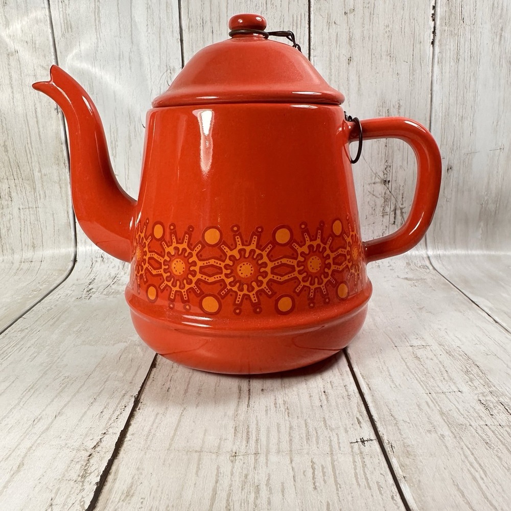 MCMRetro Sunshine Burst 1970s Orange Enamelware Coffee Pot‎ Grandmere Attributed